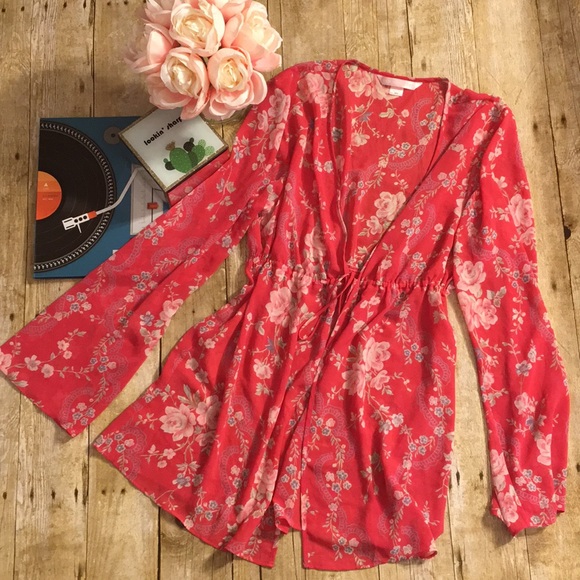 Victoria's Secret Other - Victoria’s Secret floral kimono